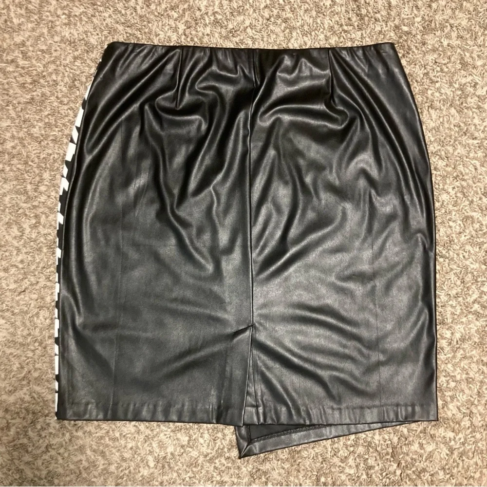 *NWT* Ashley Stewart Black & White Pleather/Fabric Skirt, Sz 22-24, fits 3X, NEW - Picture 6 of 13
